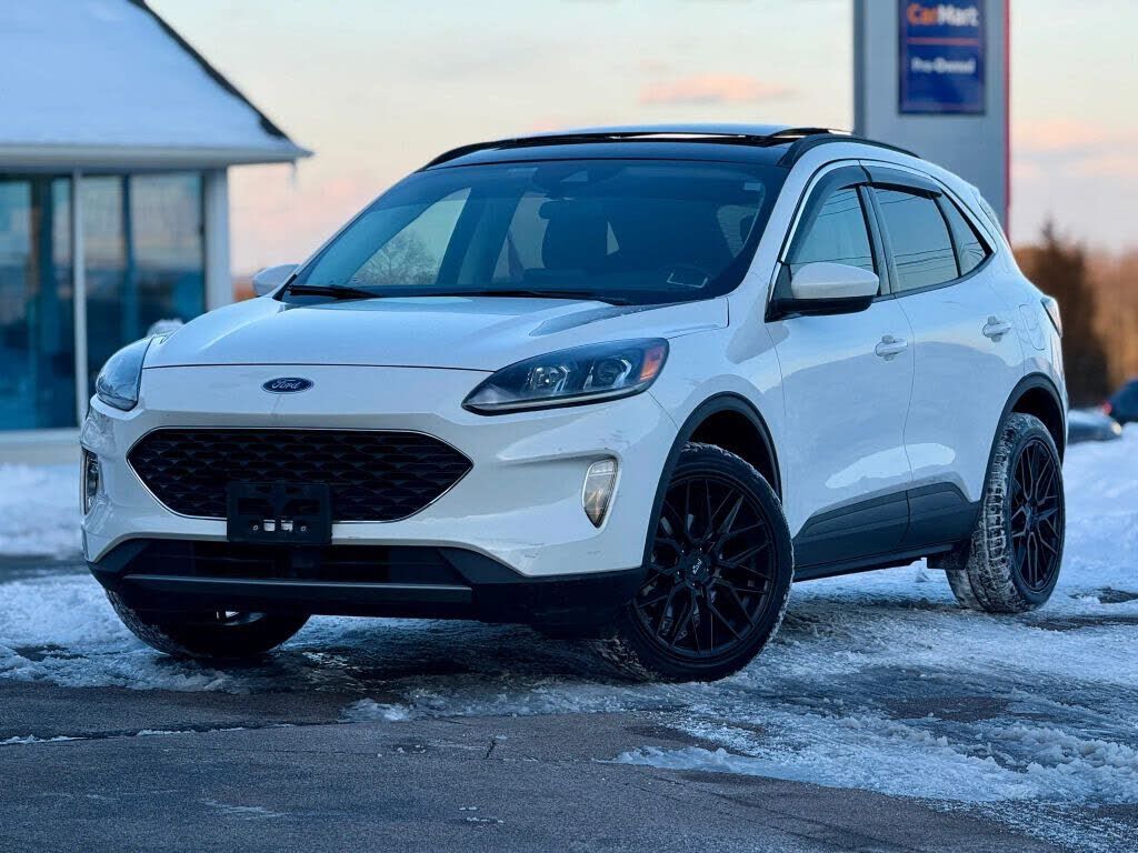 2022 FORD Escape