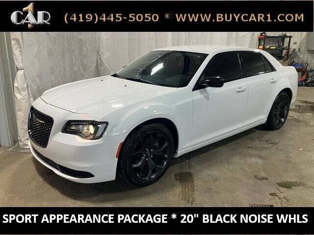 2021 CHRYSLER 300