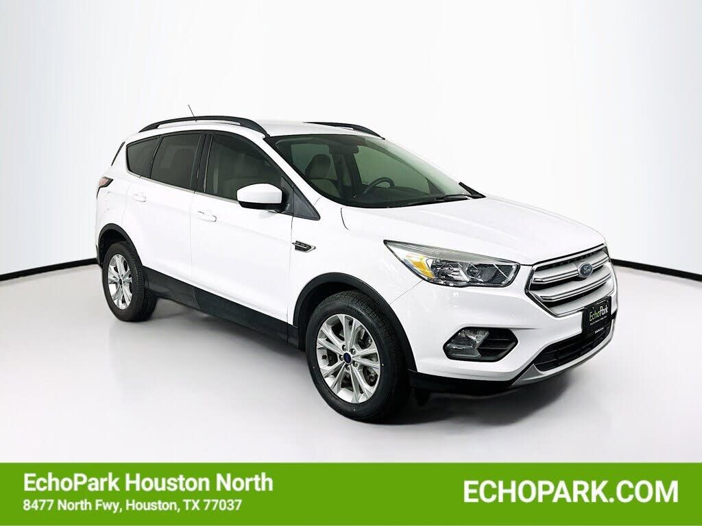 2018 FORD Escape