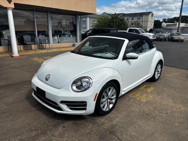 2017 VOLKSWAGEN Beetle