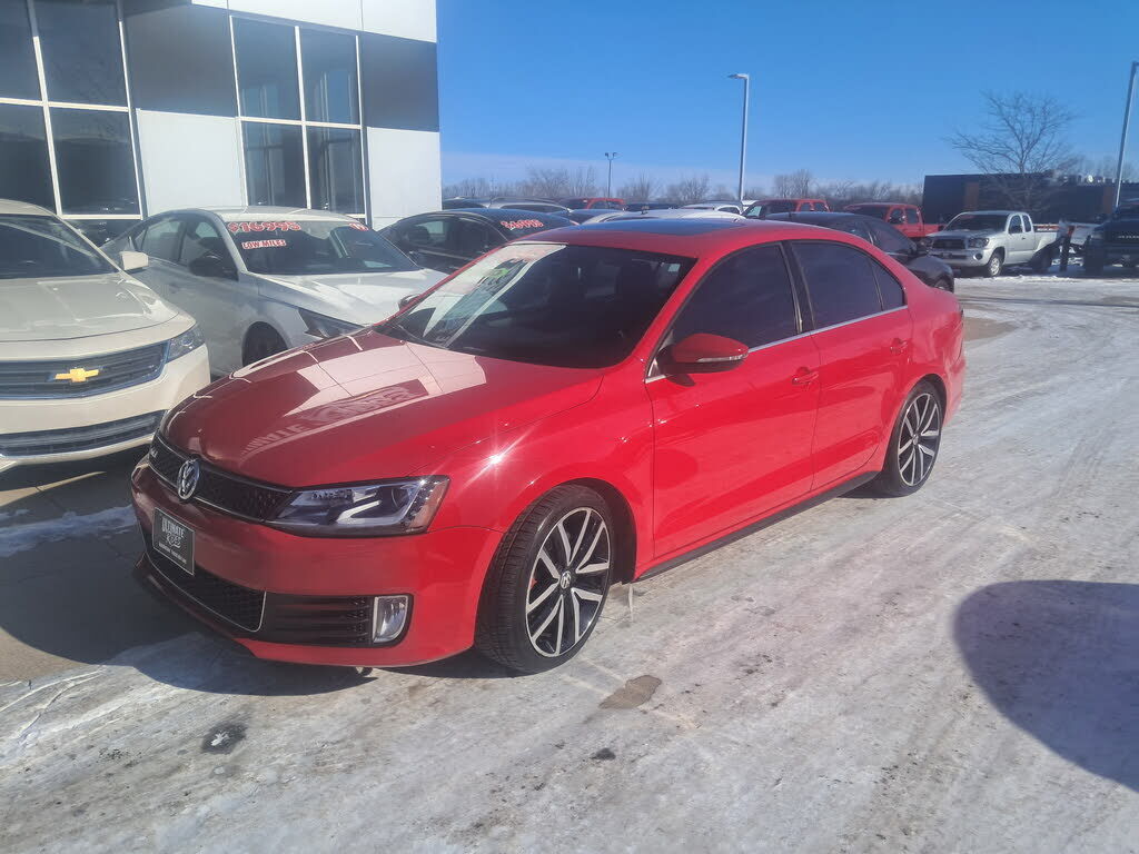 2013 VOLKSWAGEN Jetta