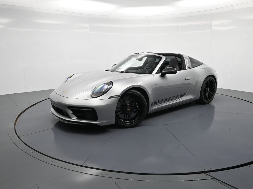 2024 PORSCHE 911