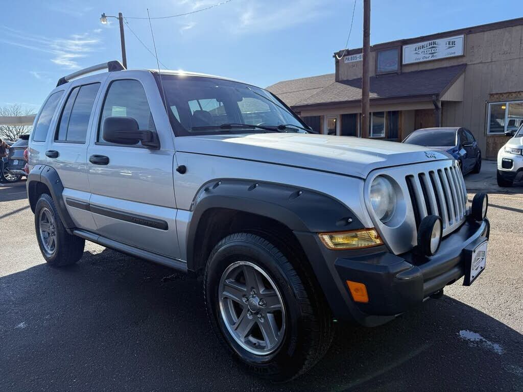 2005 JEEP Liberty