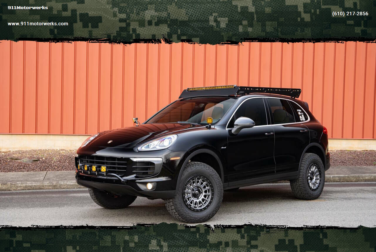 2015 PORSCHE Cayenne