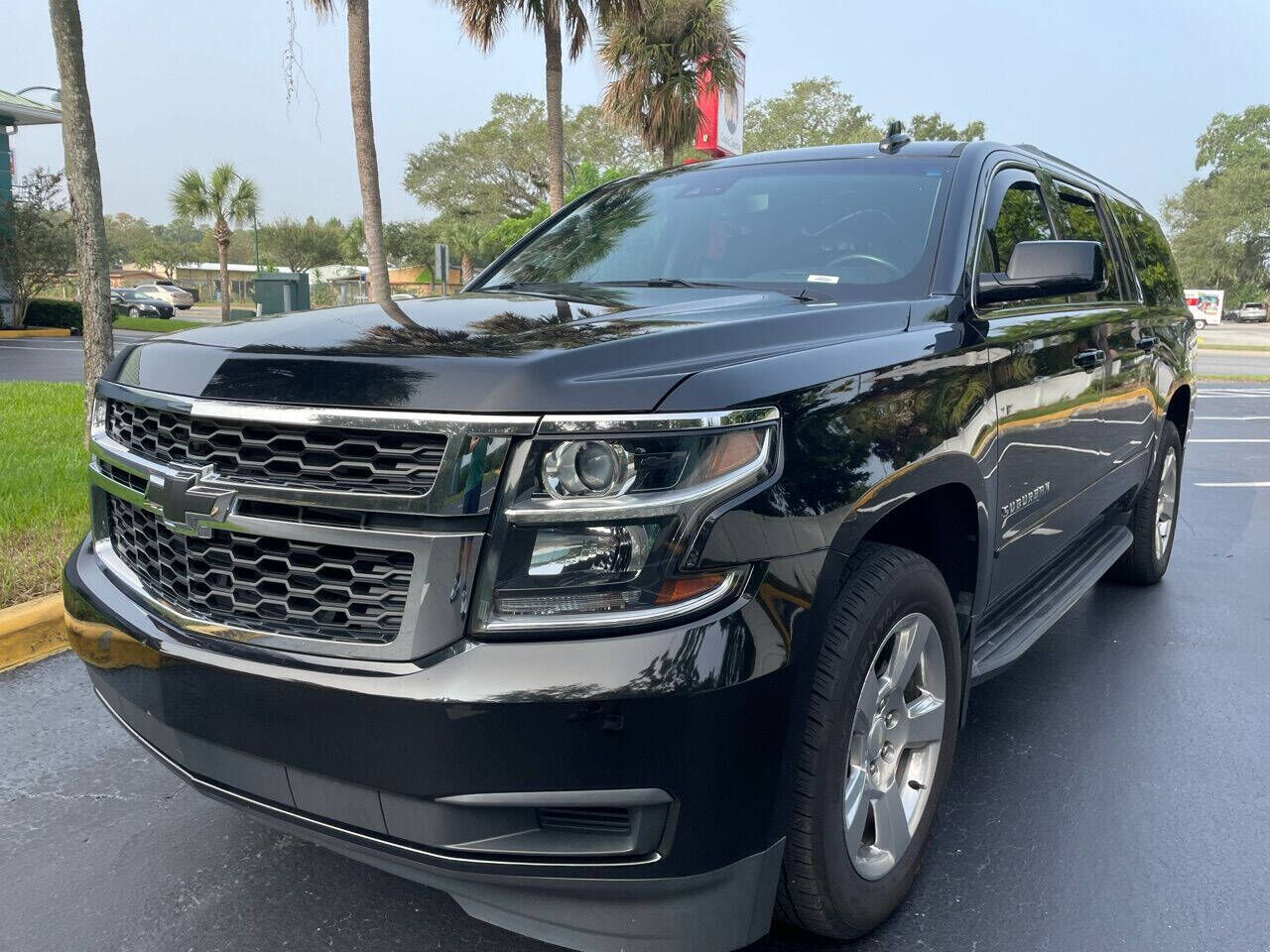 2019 CHEVROLET Suburban