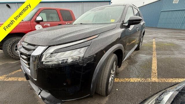 2023 NISSAN Pathfinder