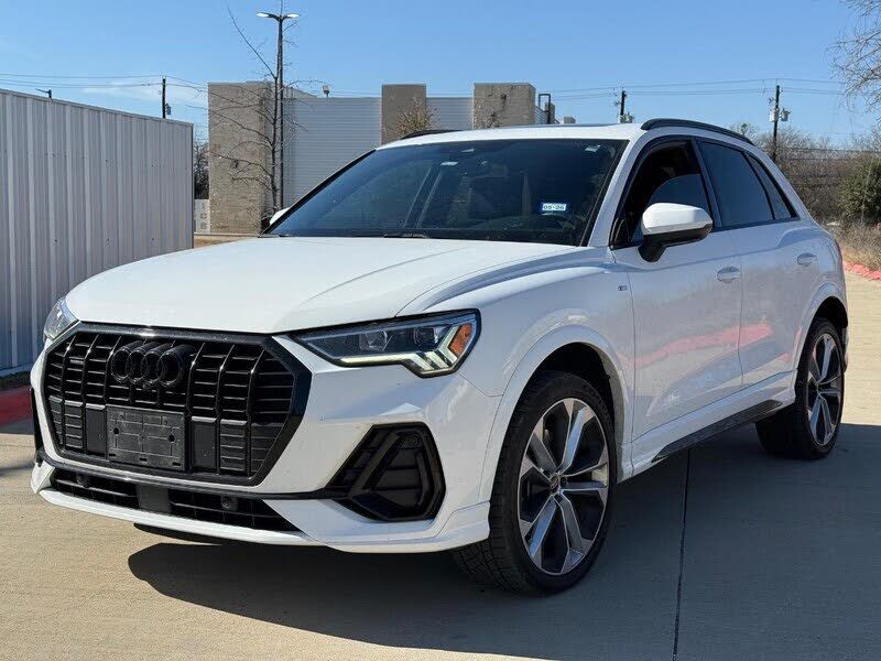 2022 Audi Q3