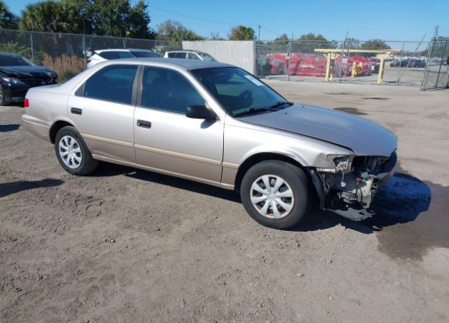 2001 TOYOTA Camry