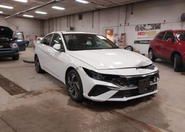 2024 HYUNDAI Elantra