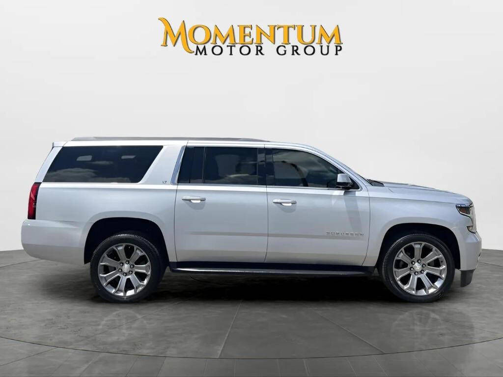 2017 CHEVROLET Suburban