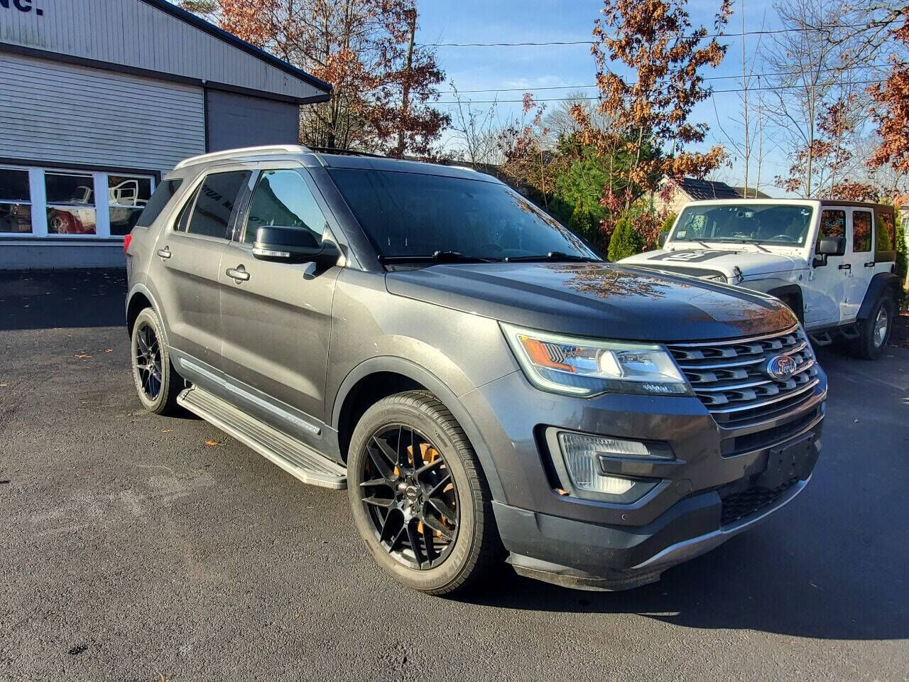2016 FORD Explorer