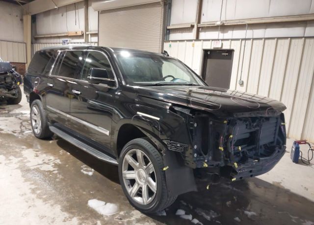 2018 CADILLAC Escalade ESV