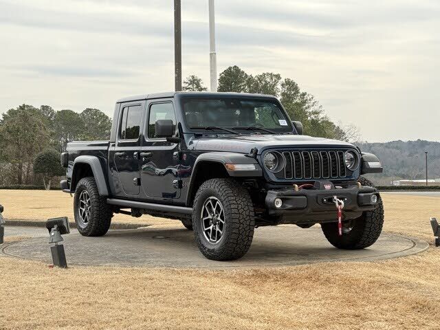 2025 JEEP Gladiator