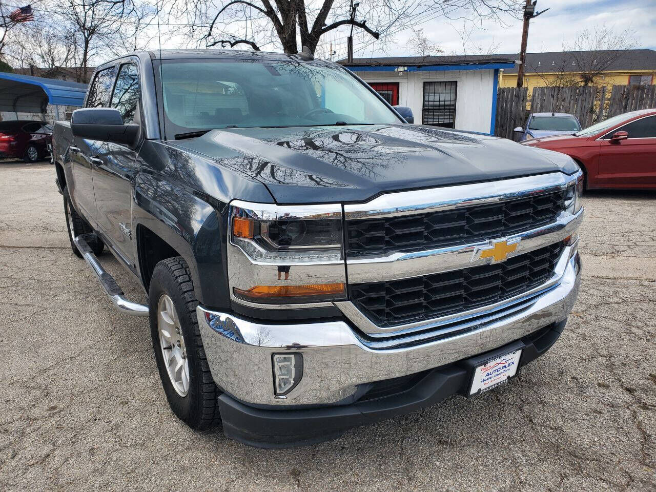 2018 CHEVROLET Silverado