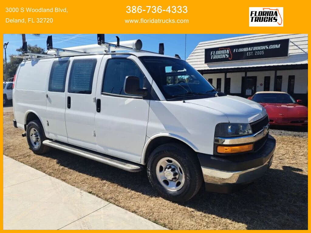 2020 CHEVROLET Express