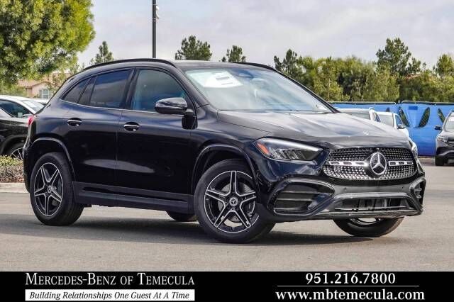 2025 MERCEDES-BENZ GLA-Class