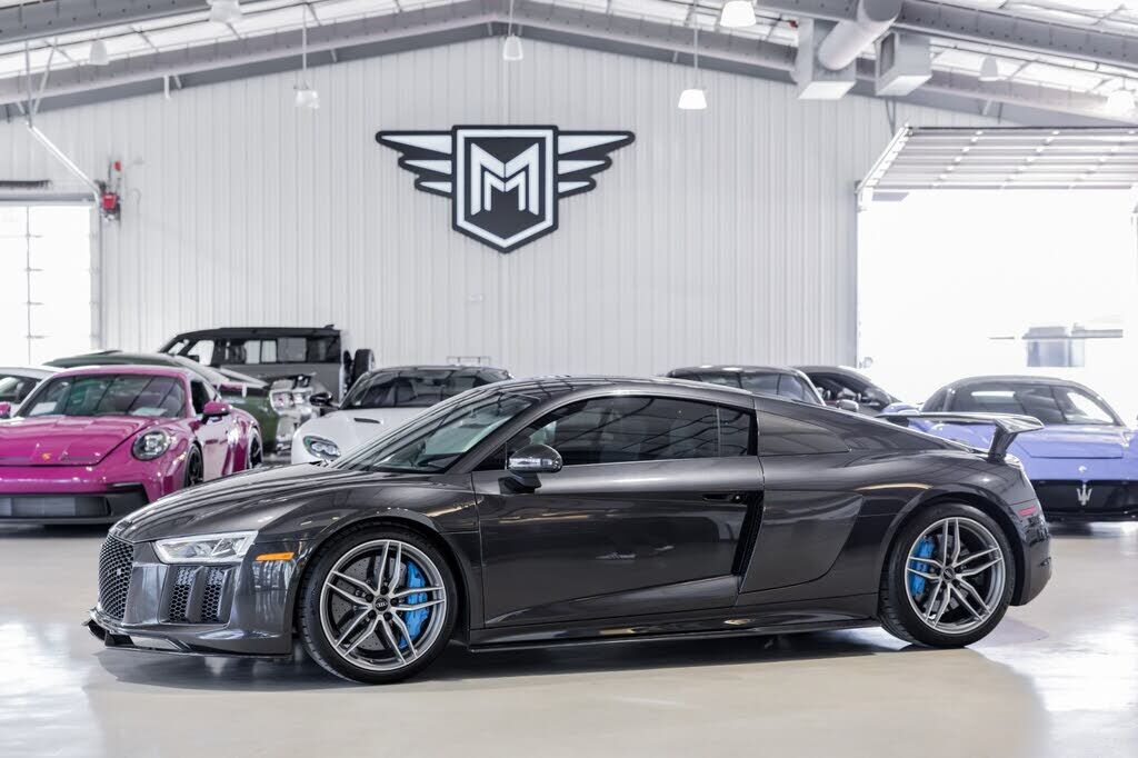 Audi R8