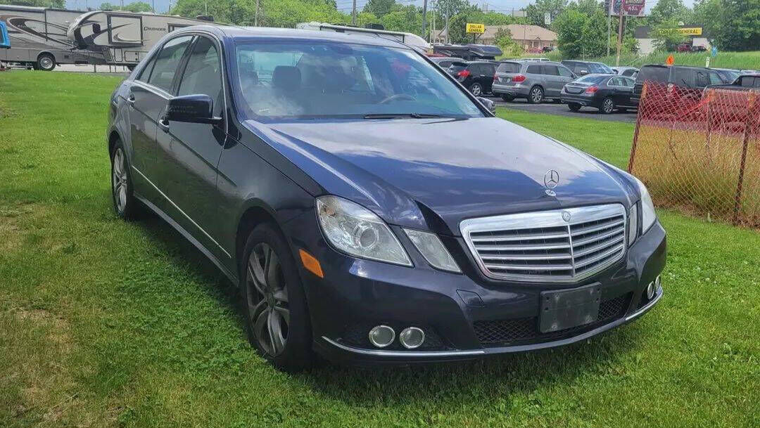 2011 MERCEDES-BENZ E-Class