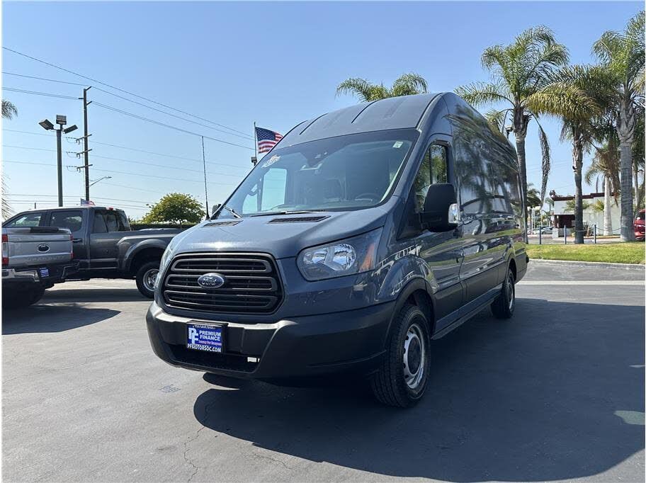 2019 FORD Transit