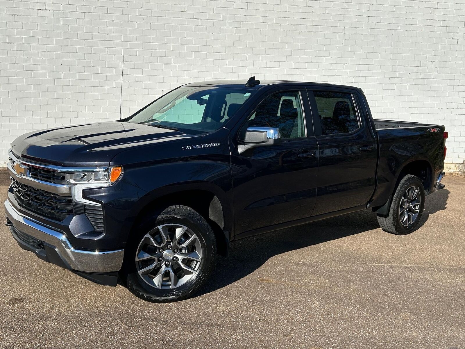 2024 CHEVROLET Silverado