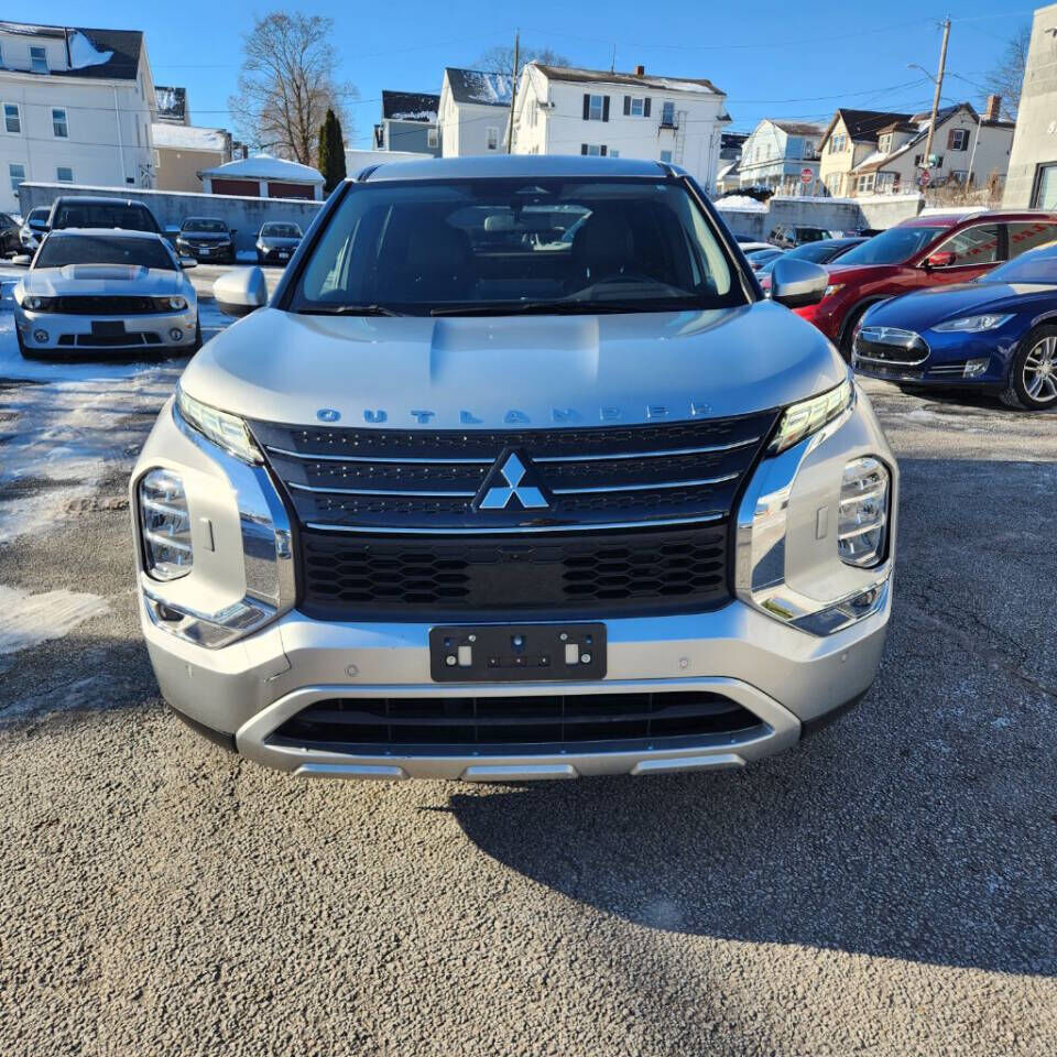 2023 MITSUBISHI Outlander