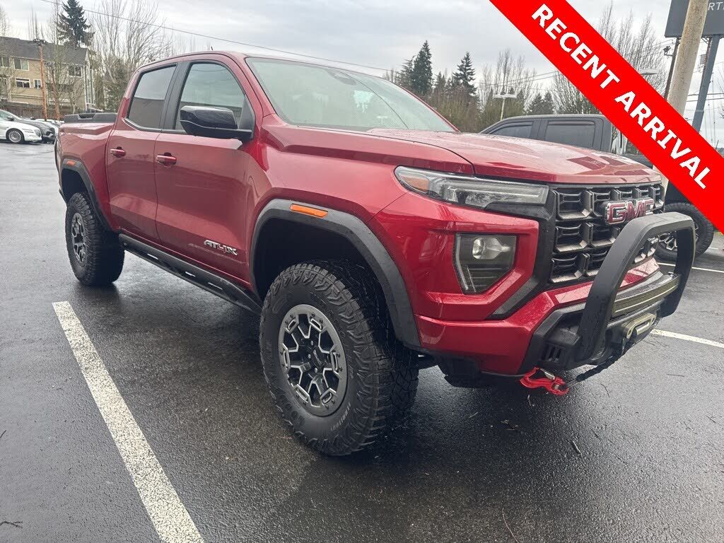 2023 GMC Canyon