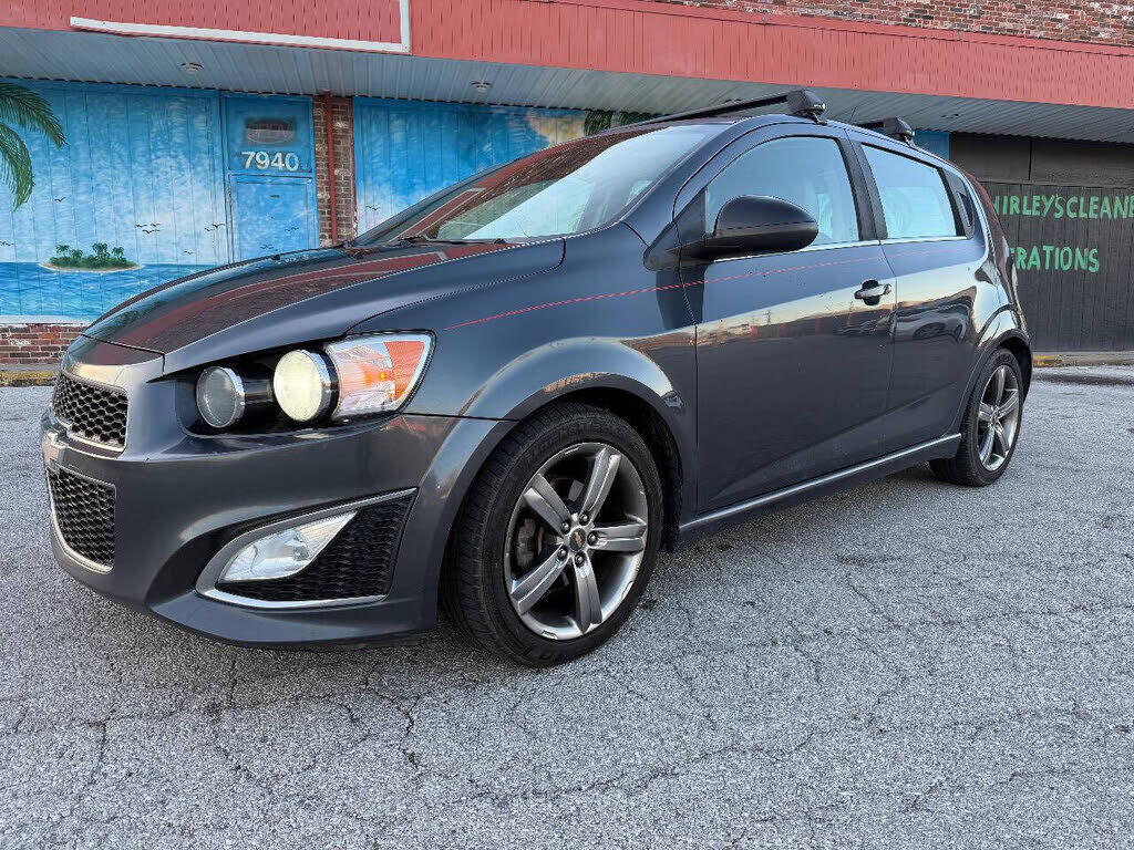2013 CHEVROLET Sonic
