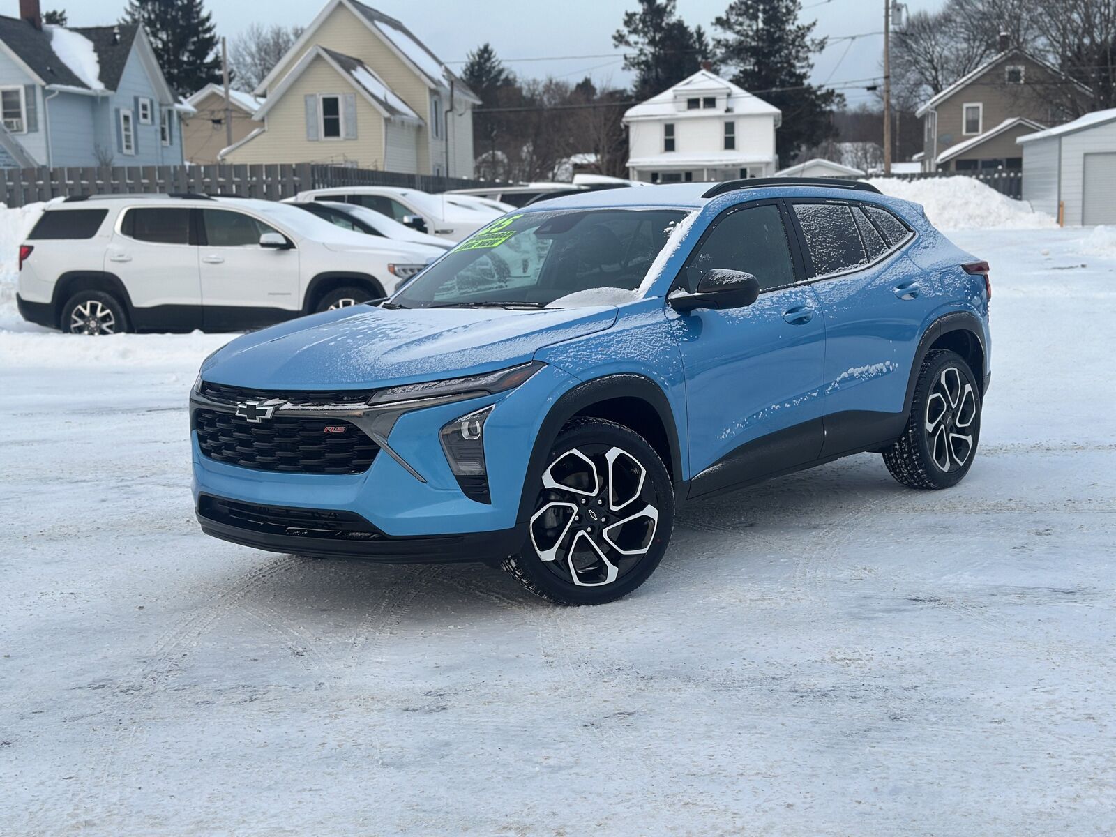 2025 CHEVROLET Trax