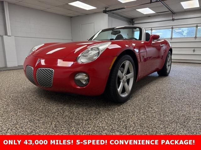 2008 PONTIAC Solstice