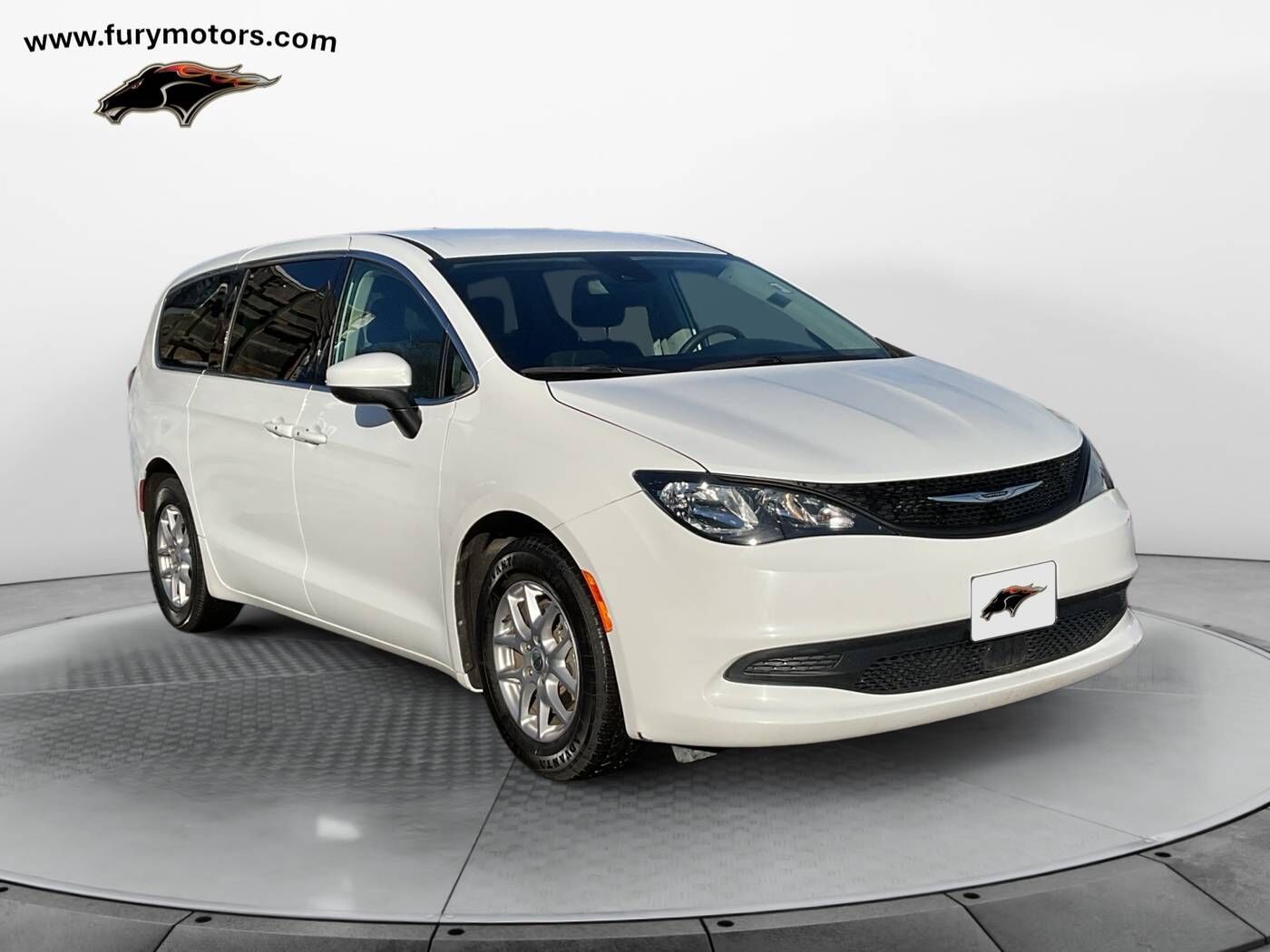 2023 CHRYSLER Voyager