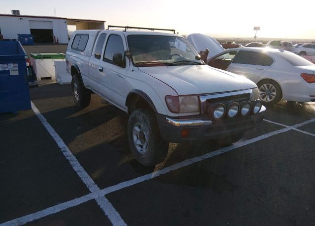 2000 TOYOTA Tacoma