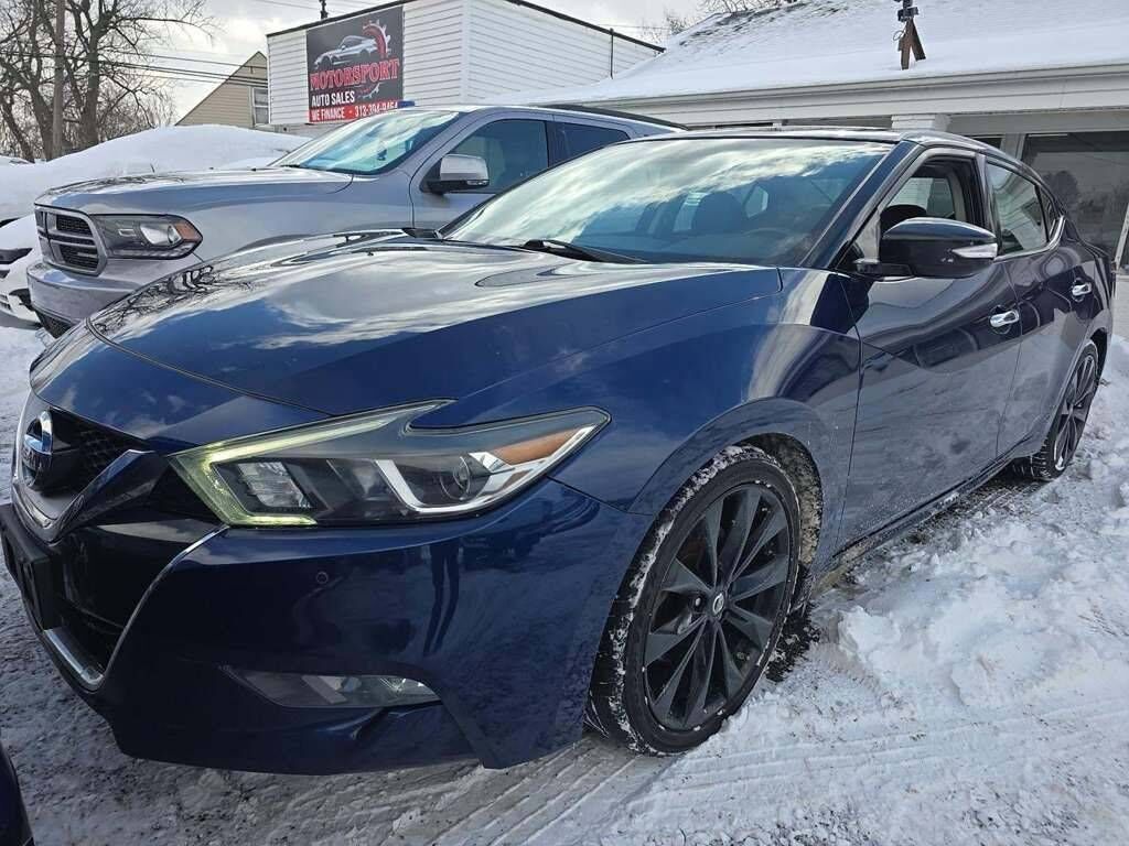 2017 NISSAN Maxima