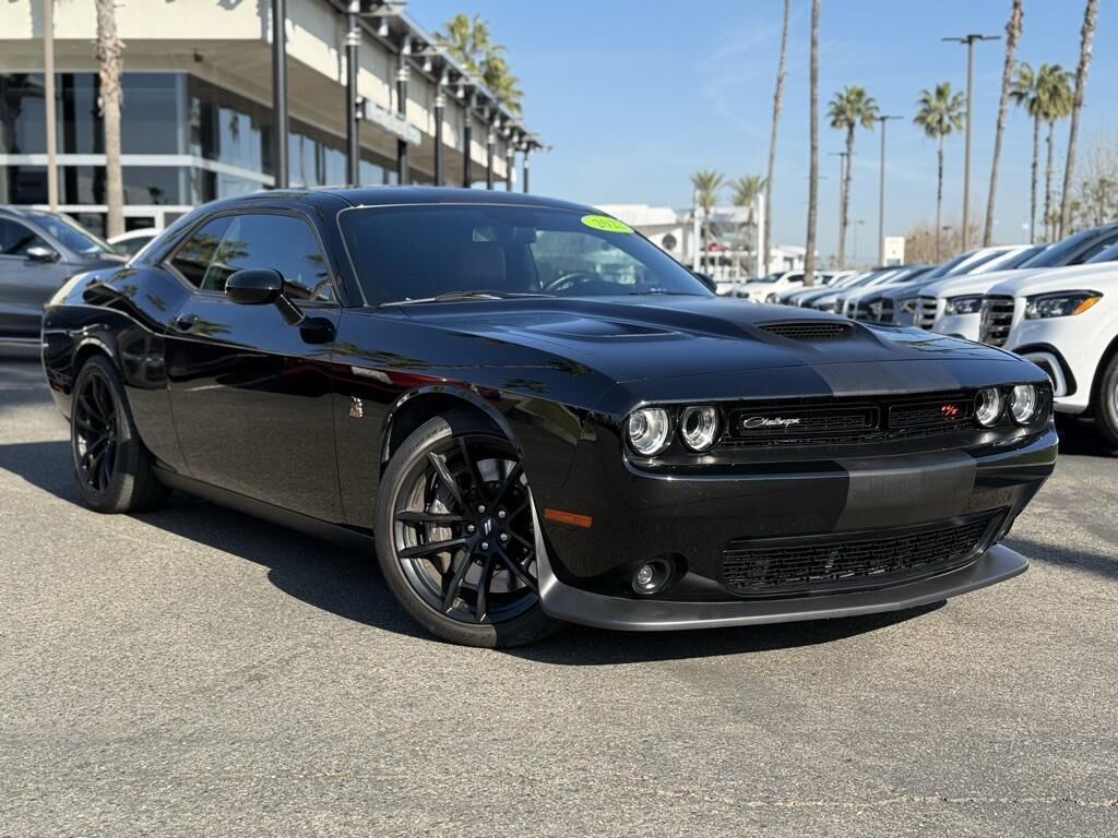 2022 DODGE Challenger