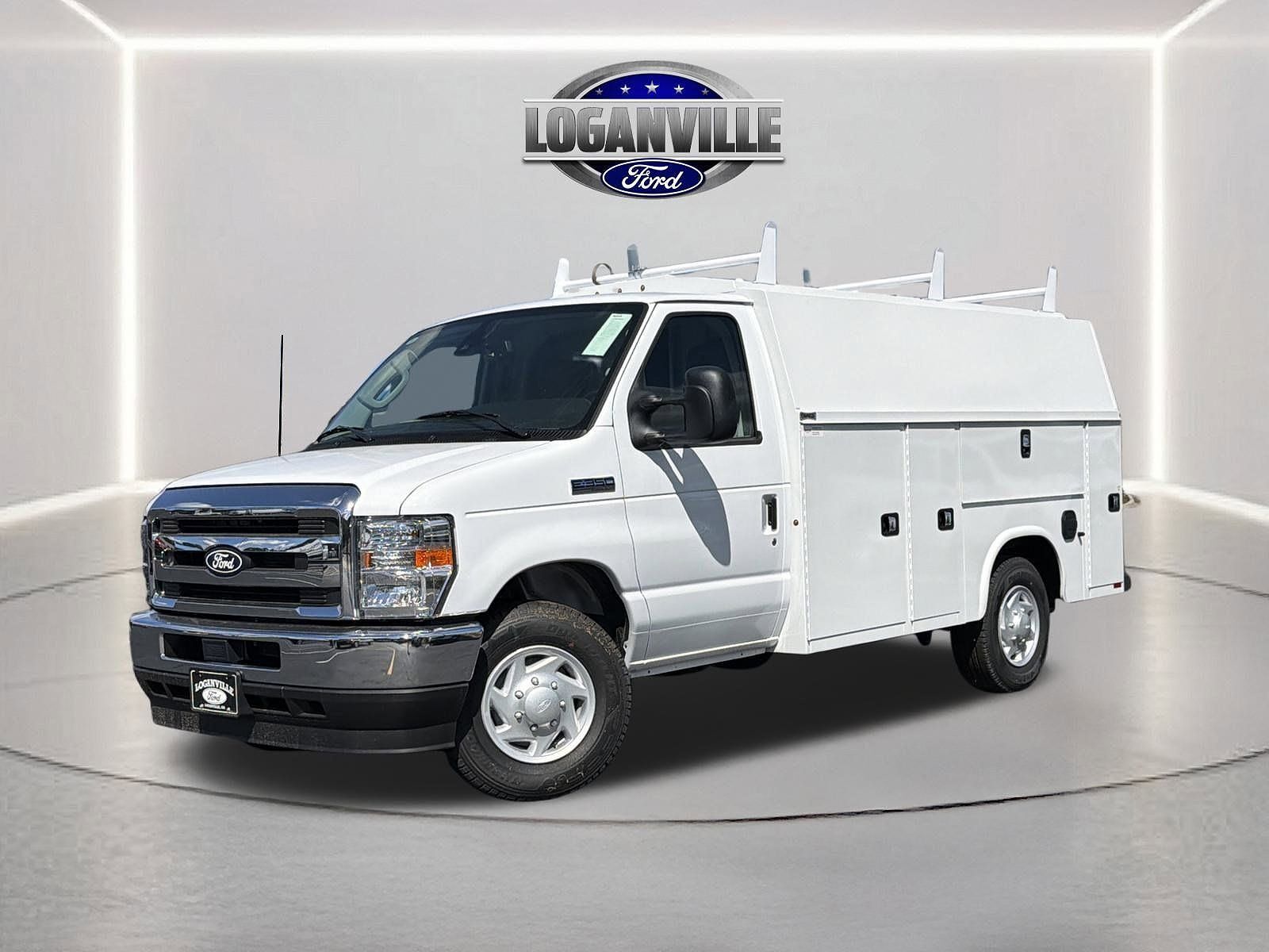 2026 FORD E-350