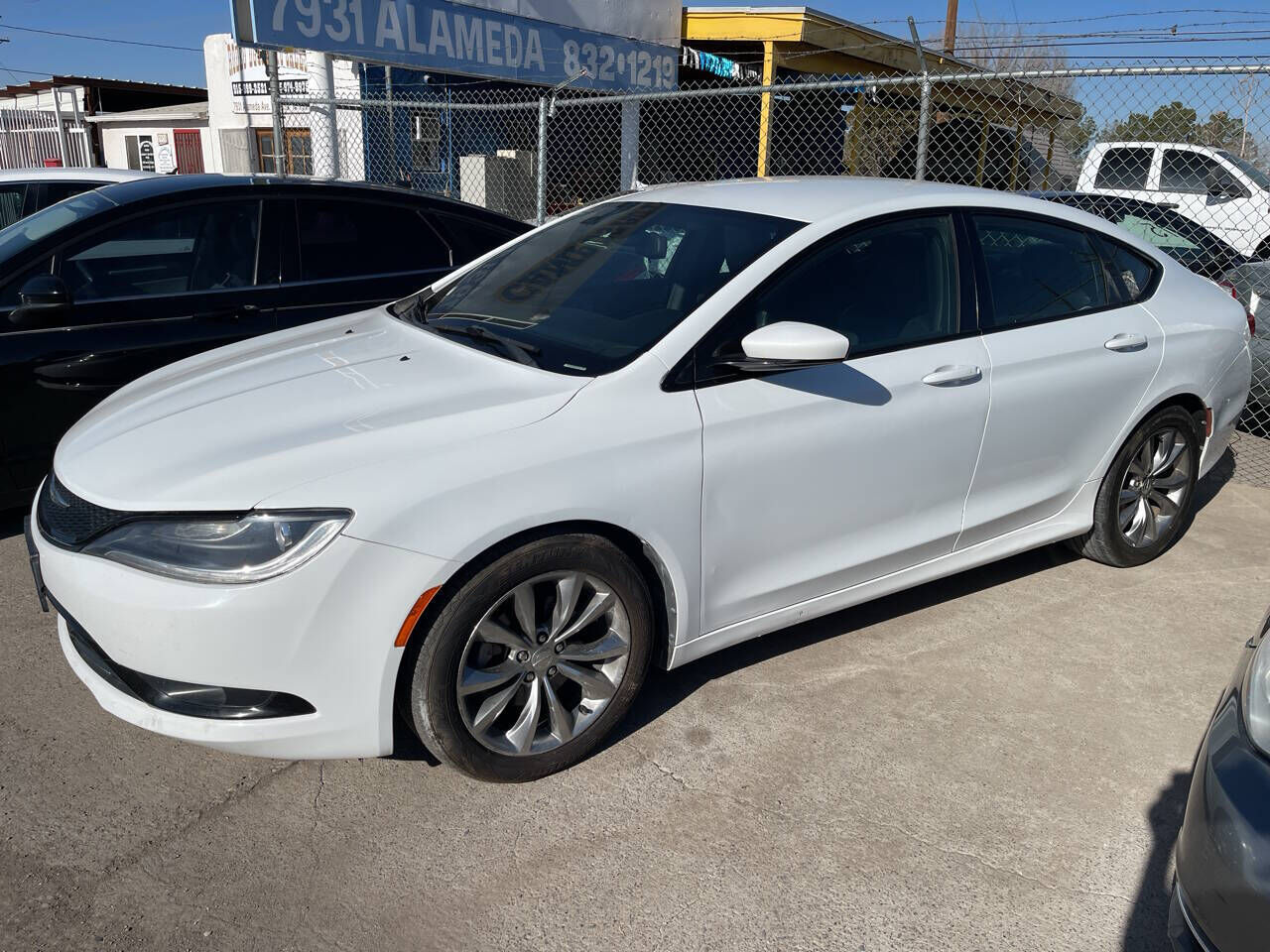 2015 CHRYSLER 200