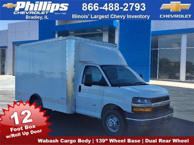 2025 CHEVROLET Express