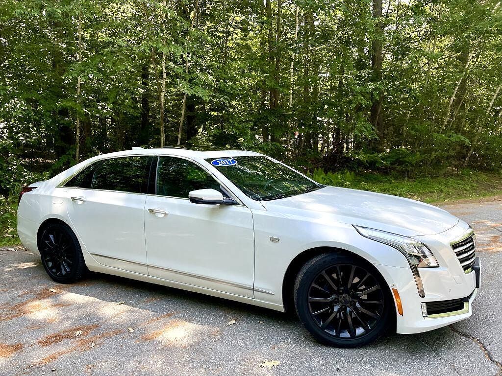 2017 CADILLAC CT6