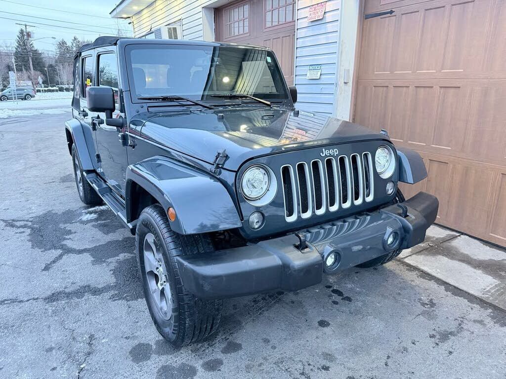 2017 JEEP Wrangler
