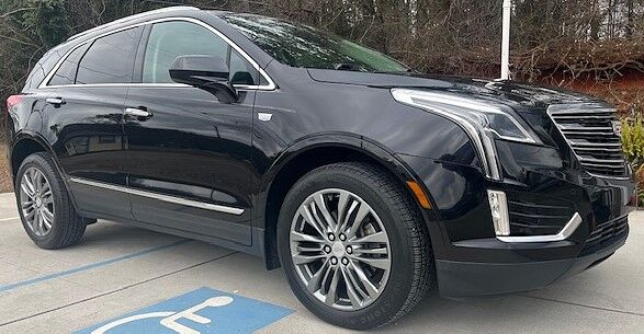 2017 CADILLAC XT5