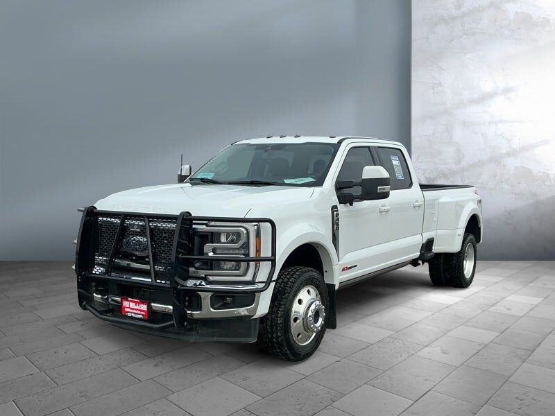 2023 FORD F-450