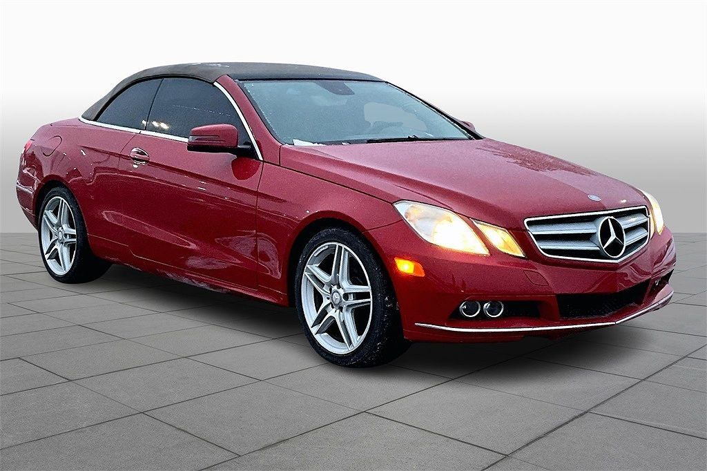 2011 MERCEDES-BENZ E-Class