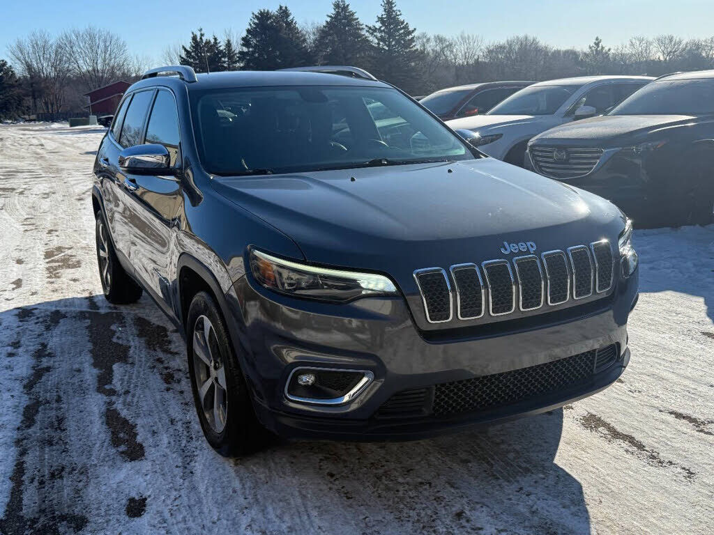 2019 JEEP Cherokee