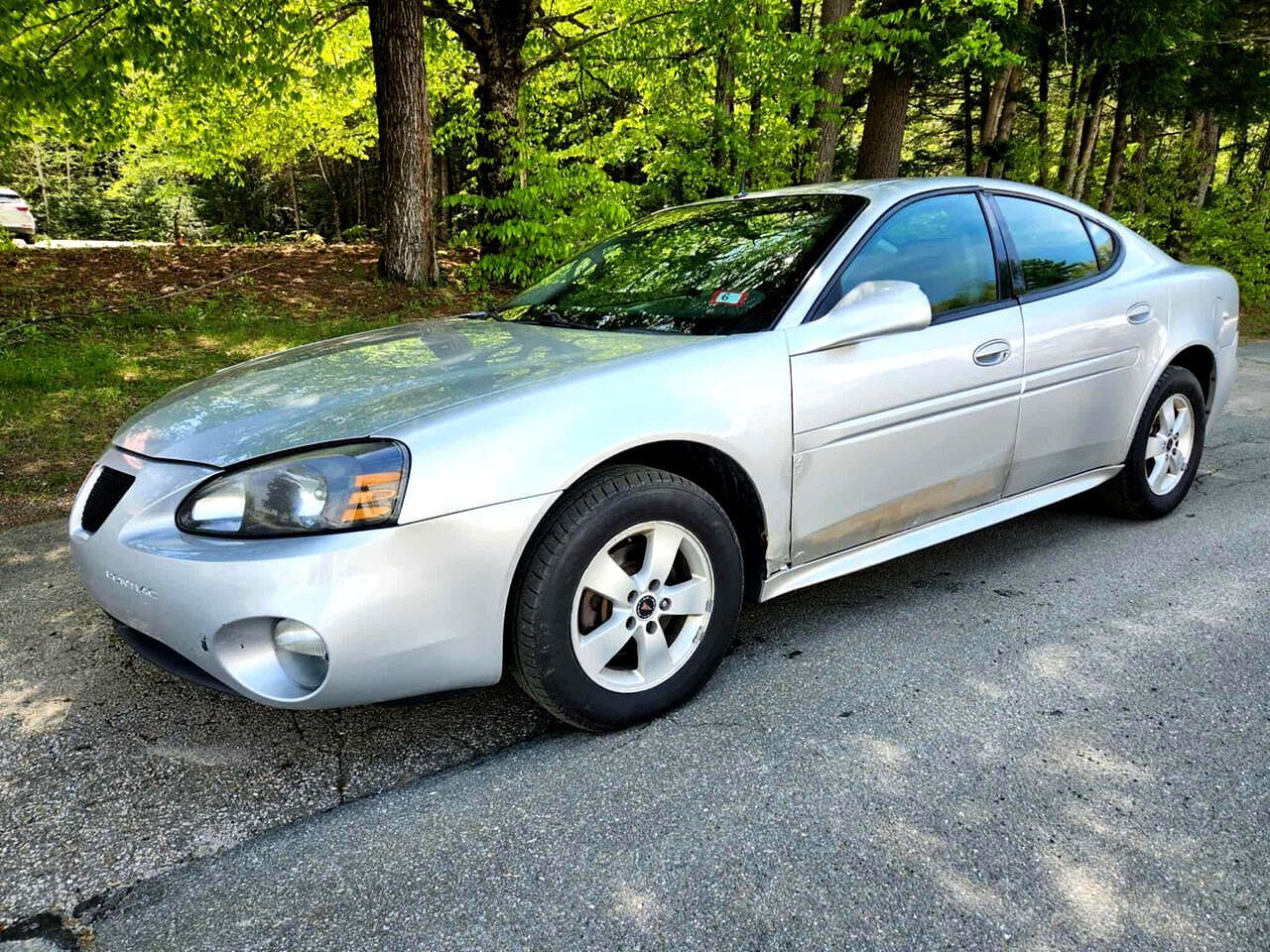 2005 PONTIAC Grand Prix