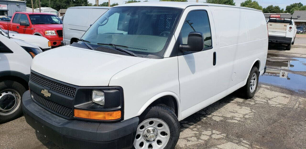 2012 CHEVROLET Express