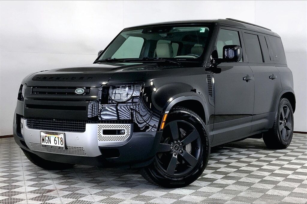 2022 LAND ROVER Defender