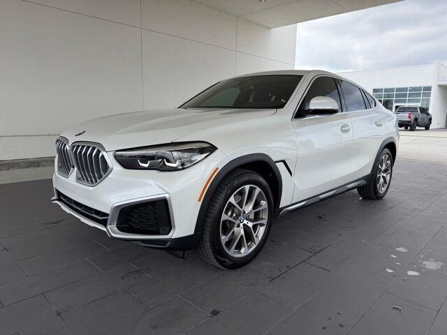 2022 BMW X6