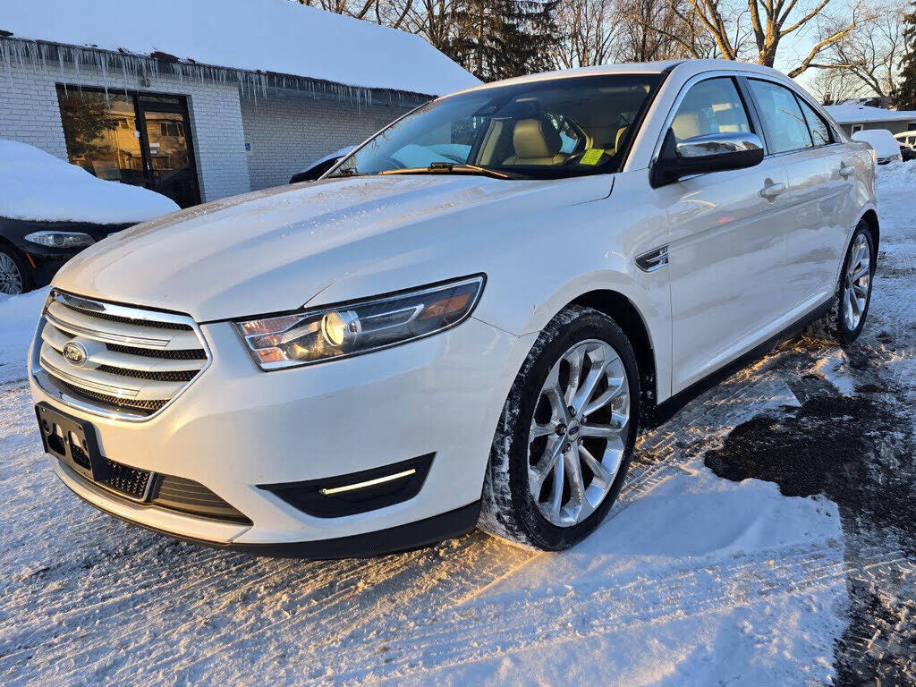 2016 FORD Taurus