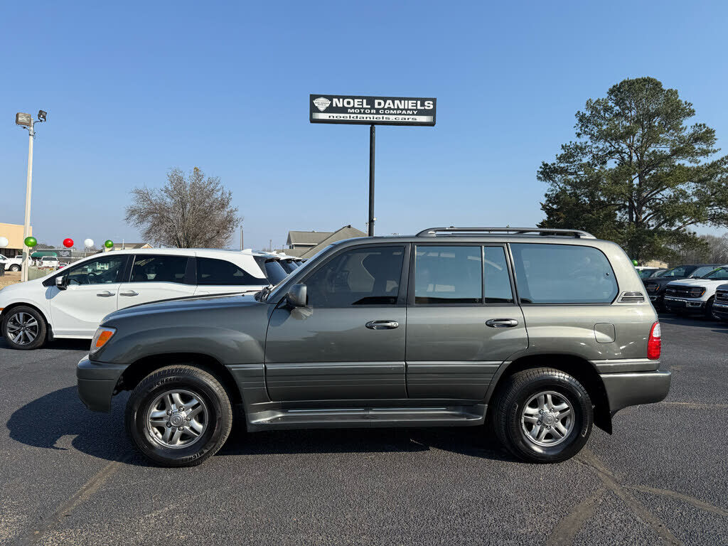 Lexus LX