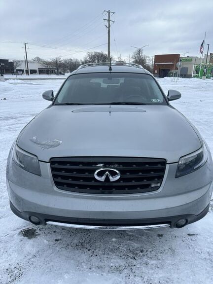 Infiniti FX35