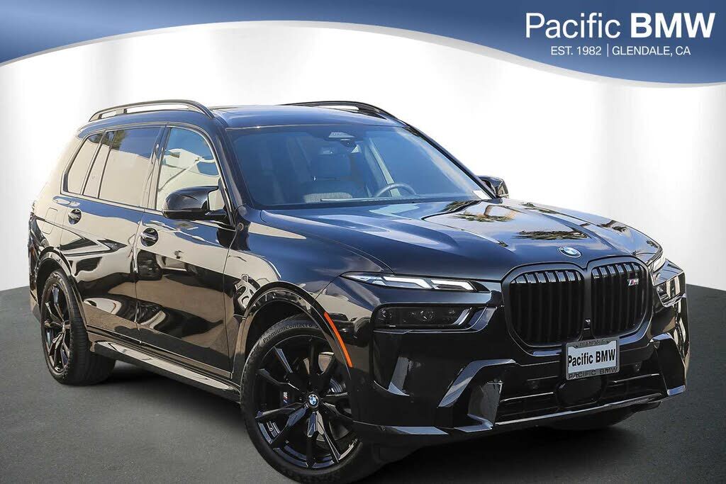 2026 BMW X7
